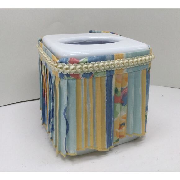 Vintage Discontinued Croscill Fiesta Tissue Box Cover Hand Made - Picture 1 of 7